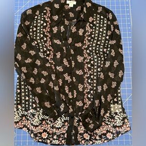 Style and Co Sheer Metallic Button Up Long Sleeve Floral Blouse Black Pink M